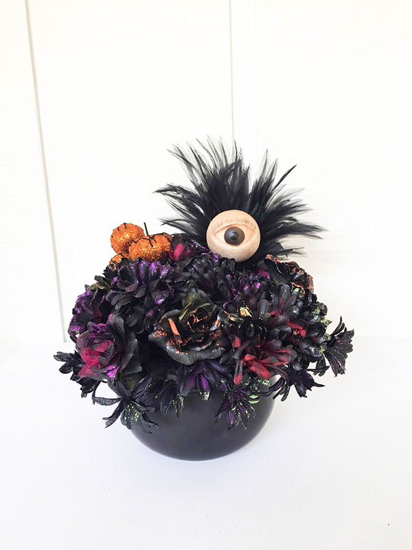 halloween-bouquet-@trinketsandlove